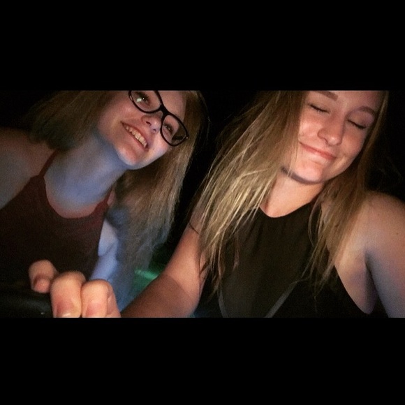 Meet your Posher, Samantha - Picture 4 of 7